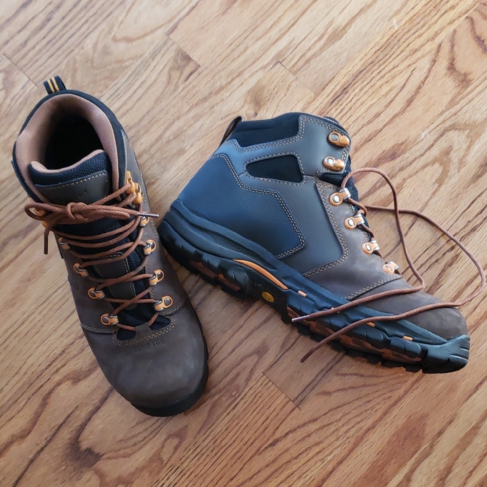 Danner Vicious 4.5" Waterproof Workboots Size: 11.5 EE (Wide)
